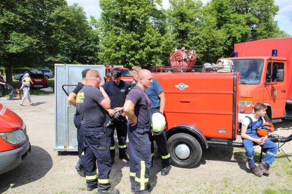 Unser Vorsitzender dankt allen Helfern_20190531084329_IMG_0812.JPG