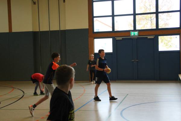 Völkerballturnier in der Mehrzweckhalle Kamsdorf 2022_IMG_0330.JPG