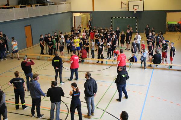 Völkerballturnier in der Mehrzweckhalle Kamsdorf 2022
